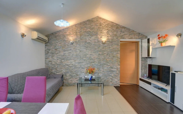 Holiday Home in Medulin Near Beach
