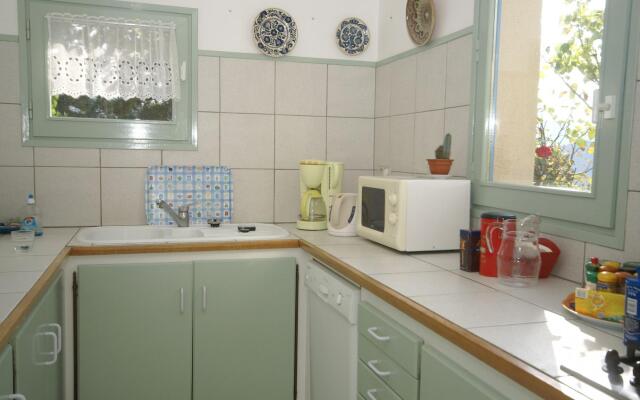 Lovely Holiday Home in Marignac-En-Diois with Swimming Pool