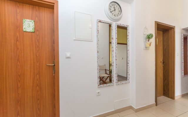 Rooms and Apartments Bruno