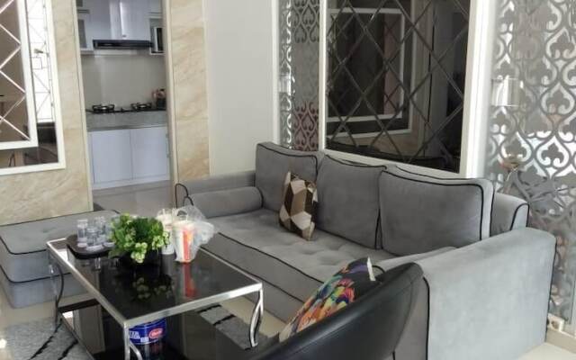 De Villa Atas Bukit by HouseinBandung
