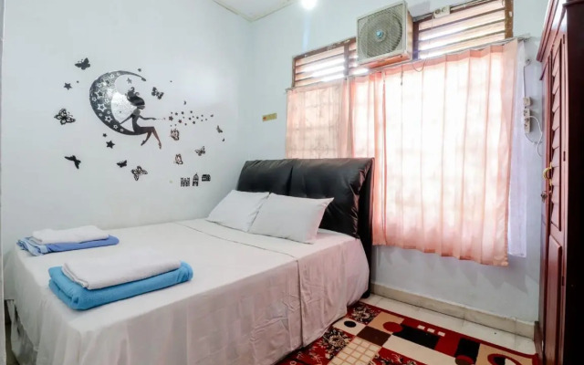 Adil Jaya Homestay
