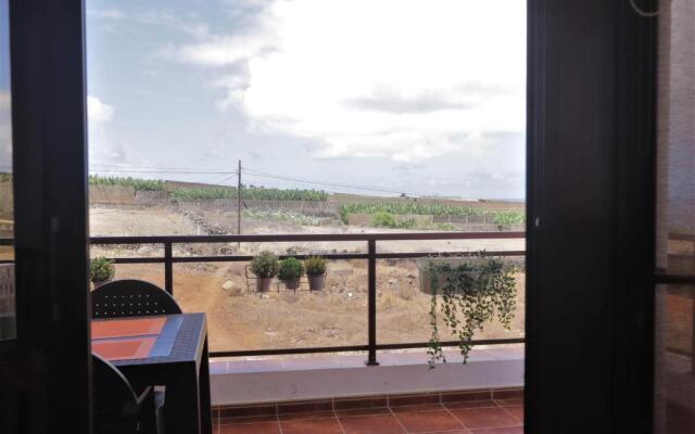 Apartment in Bajamar near coast