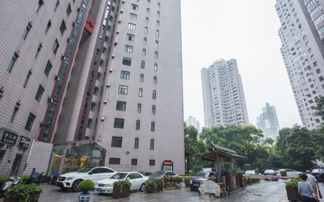 GoNative Downtown Apartment Tianzifang