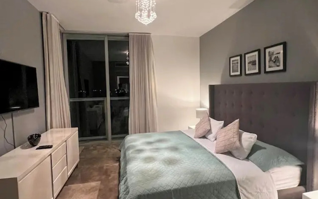 Lujosa Suite Piso 53 - Yoo Panamá 53K