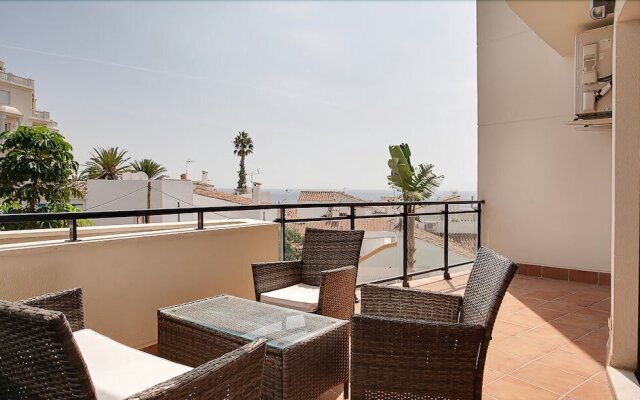 Two Bedrooms Apartment with Sea View