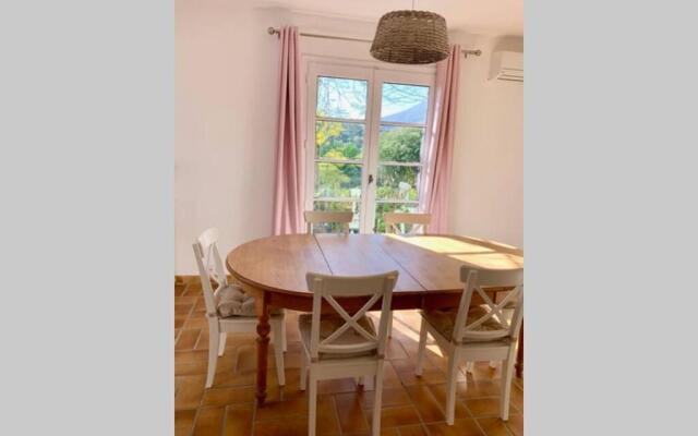 La villa Flamingo toute proche de la plage