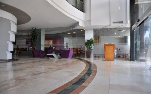 Hotel Atrium Plaza