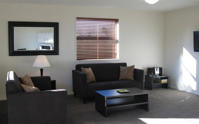 Pegasus Gateway Motels and Apartments