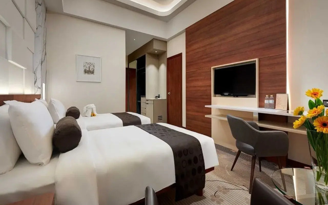 St. Giles Boulevard Hotel