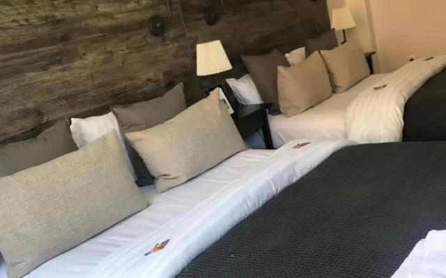 Hamburg Room
