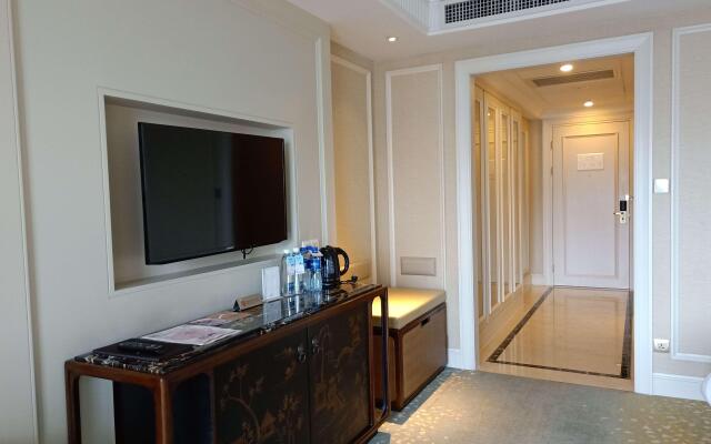 Grand Hotel Haikou (Managed by Accor)