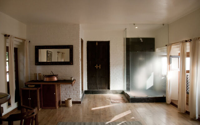 3 Rooms by Pauline