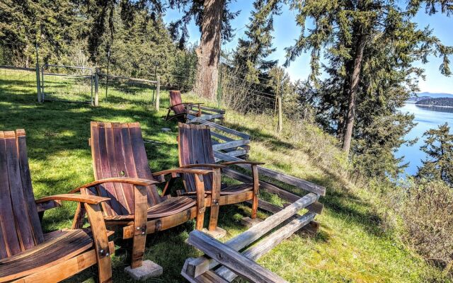 The Bluff on Whidbey B&B