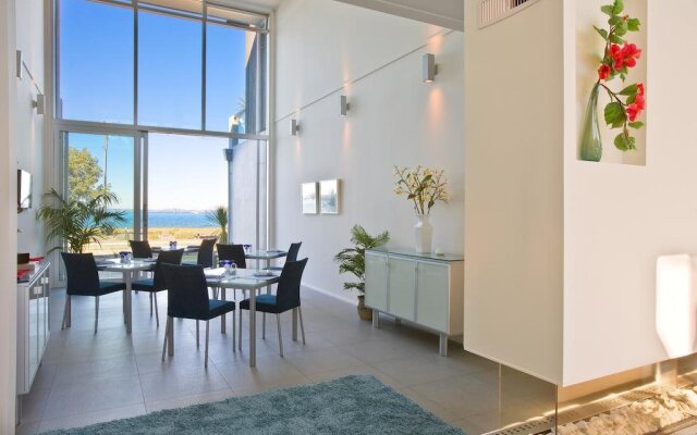 Waiheke Waterfront Lodge
