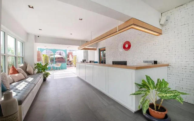 Blooming Hill Boutique Suites