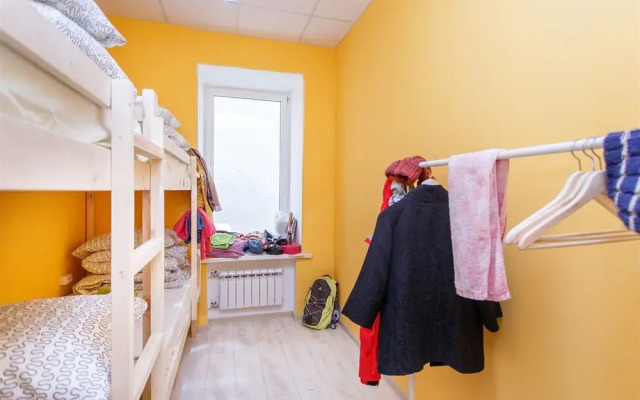 Four Squares Novoslobodskaya