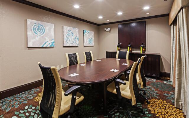 Staybridge Suites Woodland Hills by IHG