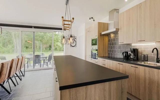 Modern Holiday Home in Ronse With Garden