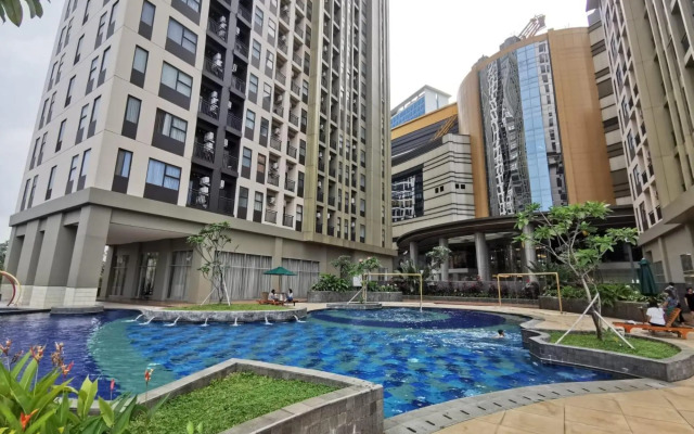 ARSAKHA Transpark Cibubur By Hennys One