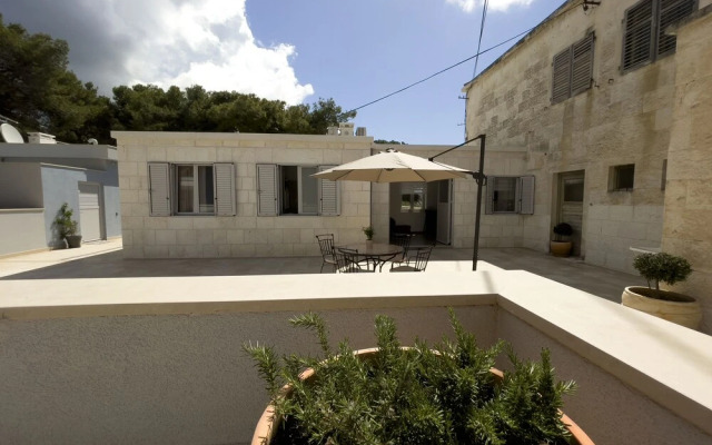 Beach Residences Caroline