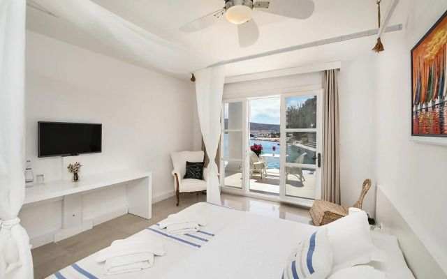 Port Alacati Hotel