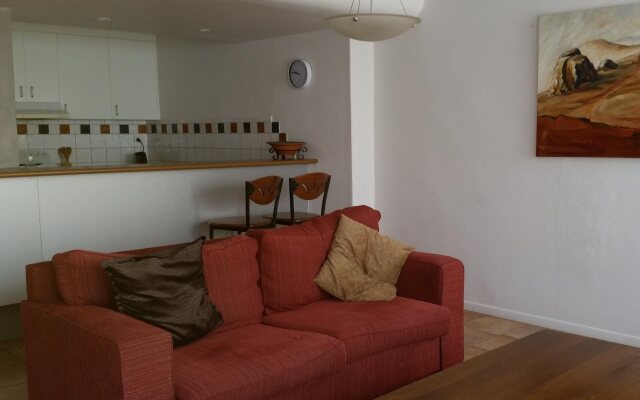 1/33-35 Fletcher lane - A Beautiful Flat