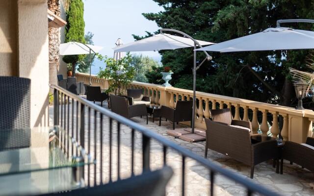 Villa Azur Cap D'ail Two-room Apartment n. 5