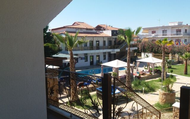 Evlogia Hotel Seafront & Annex by Greek Pride