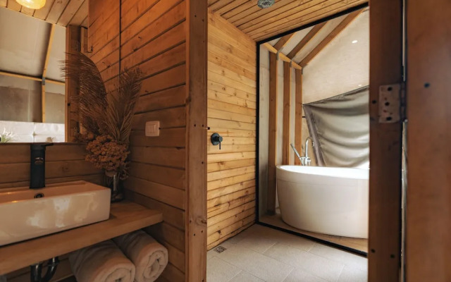 TEVA Glamping & Retreat