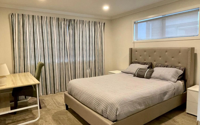 Flat Bush Private Ensuite