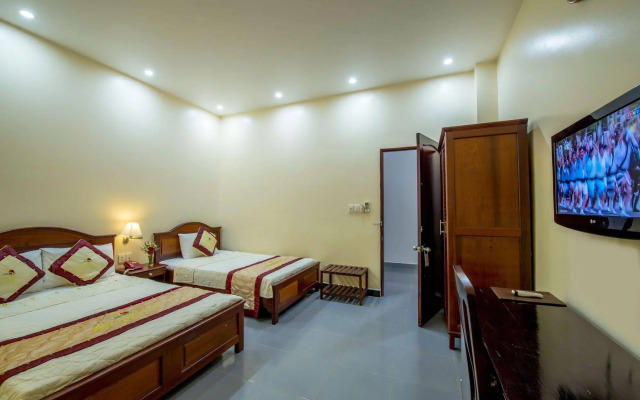 Bien Xanh Hotel