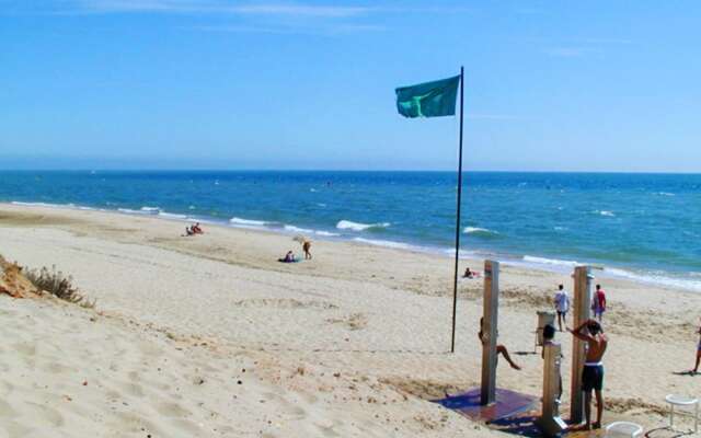 House With one Bedroom in Huelva, Nuevo Portil, With Shared Pool, Enclosed Garden and Wifi Near the Beach