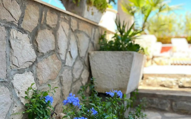 Studio apartment Gorana