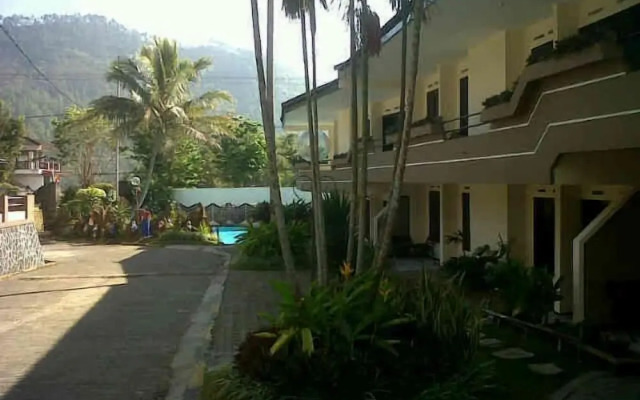 Hotel Nirwana Batu