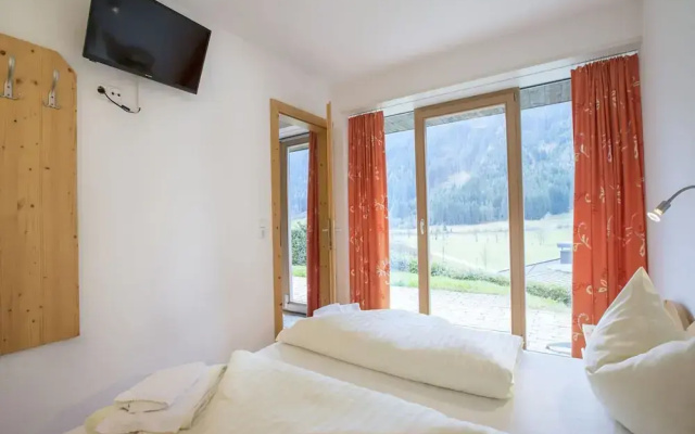Chalet in Konigsleiten Near Zillertal Arena