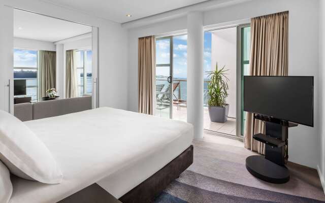 Hilton Auckland