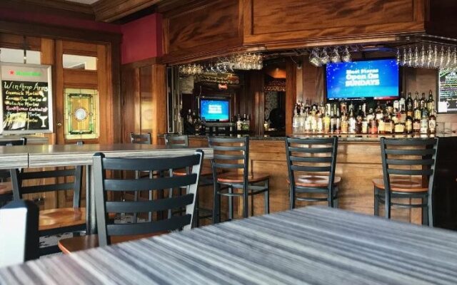 The Winthrop Arms Hotel And Restaurant