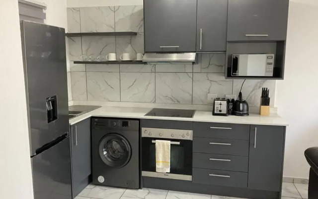 Lovely 1 Bedroom Unit in an Amazing Golf Estate