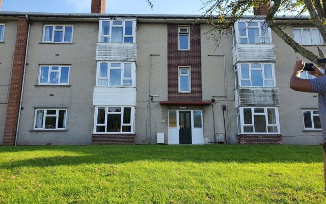 Stunning 2-bed Flat in Haverfordwest