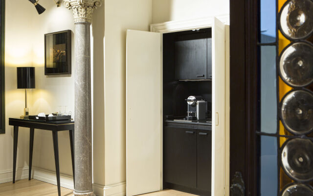 Roof Suite Rome Historic Residence