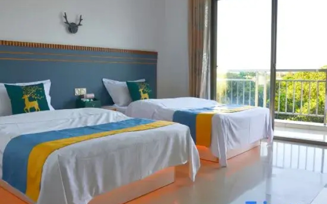Zimei Homestay (Weizhoudao Shengtang Catholic Church)