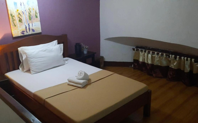ZEN Rooms Calle Crisologo Vigan