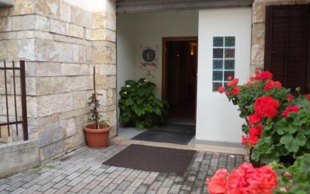 B&B Xenia