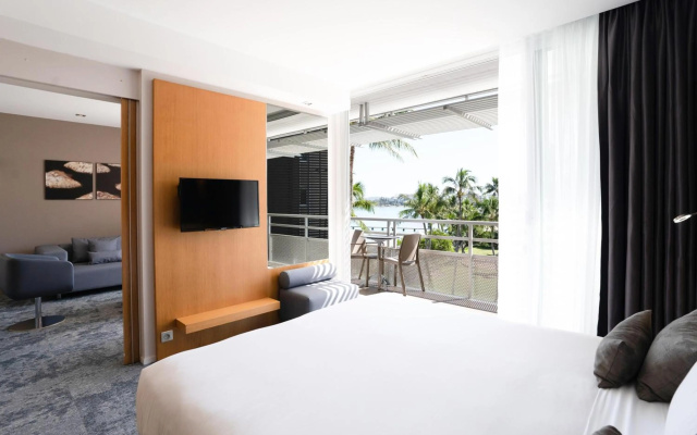 Chateau Royal Beach Resort and Spa — фото 2