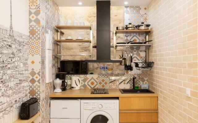 C0 4 Everyone in París