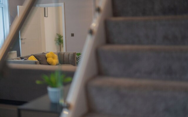Stunning 3 Bedroom House-tottenham Stadium-parking