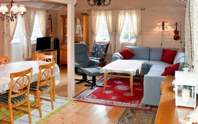 5 Person Holiday Home In Gurskøy