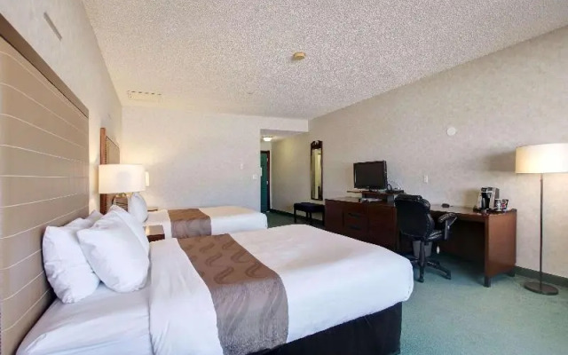 Ramada By Wyndham Nisku