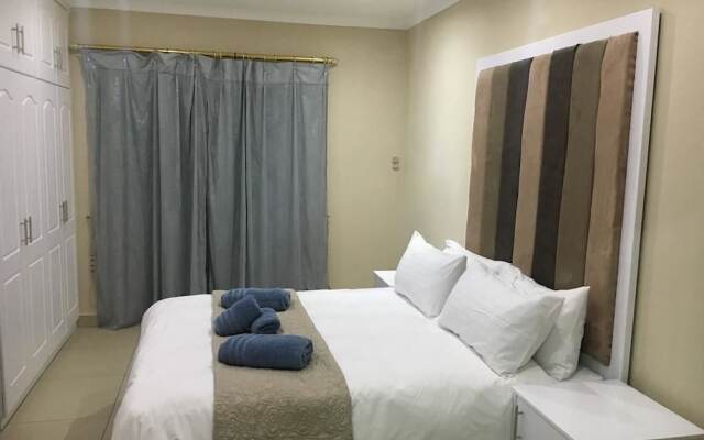 Caribbean Estates Villa & Apt