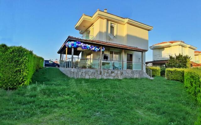 Poseidon Marine Villa